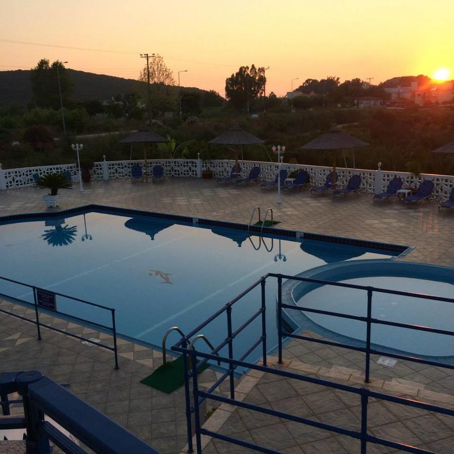 Aparthotel Gogas Palace Ammoudia Exteriér fotografie